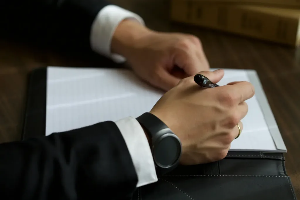 ภาพประกอบ บริการรับรองเอกสารและลายมือชื่อ Notary Public